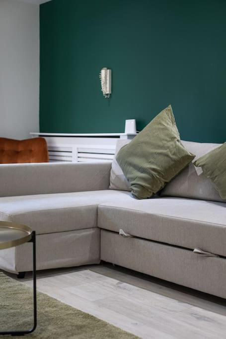 Luxury, Sleeps 6, City Centre 벨파스트 외부 사진